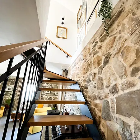 Old Stone House Klaric 公寓